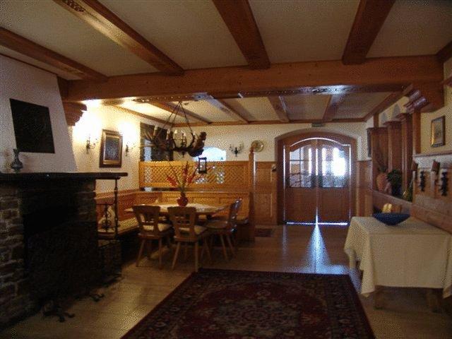 Hotel Gasthof Forelle Siegsdorf Exteriör bild