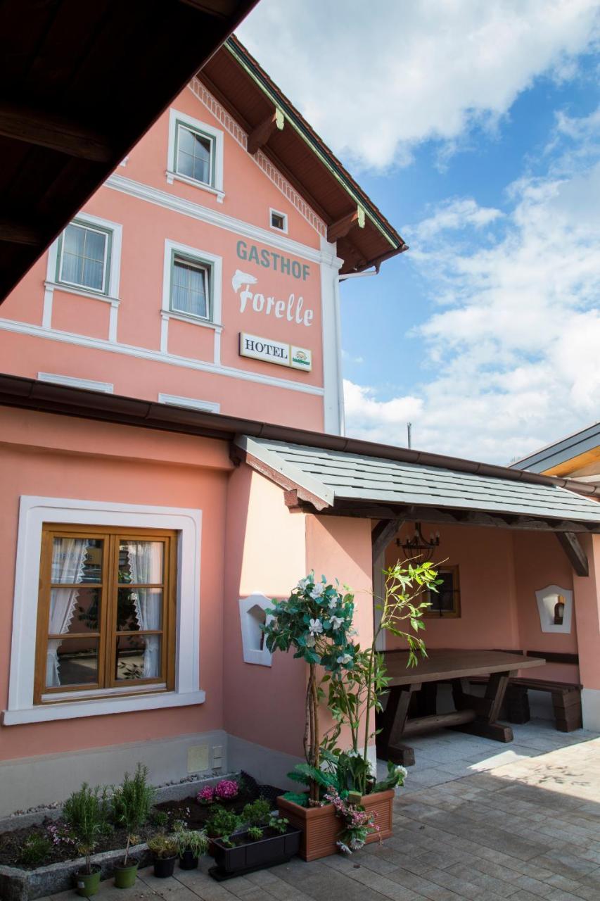 Hotel Gasthof Forelle Siegsdorf Exteriör bild