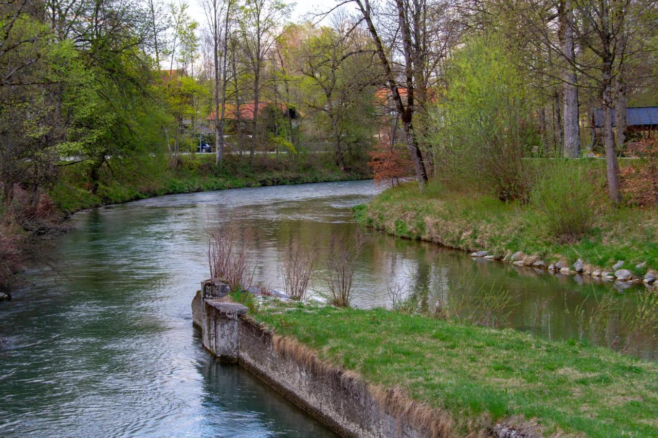 Hotel Gasthof Forelle Siegsdorf Exteriör bild