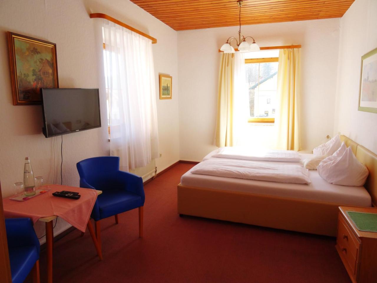 Hotel Gasthof Forelle Siegsdorf Exteriör bild